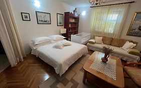 Apartman Mladenka